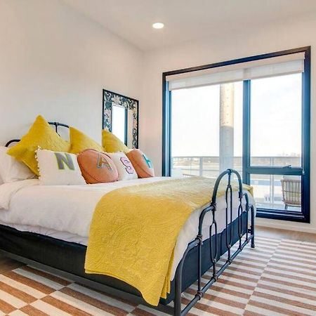 Stylish Downtown Condo W/ Pool & Parking Nashville Eksteriør bilde